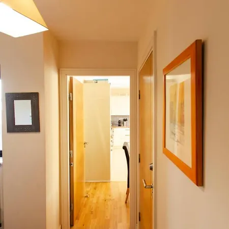 Bright & Spacious In Historic District *